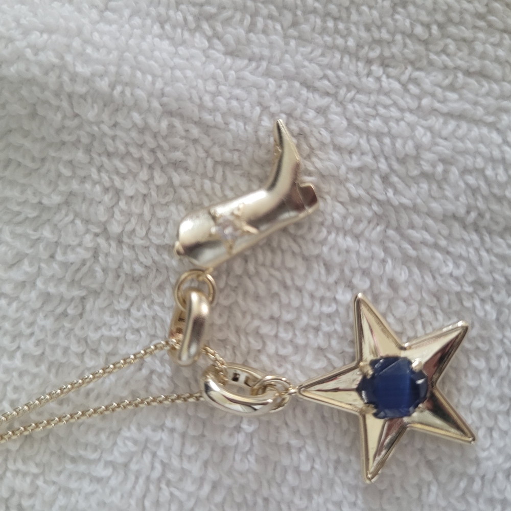 FINAL SALE! Kendra Scott Necklace